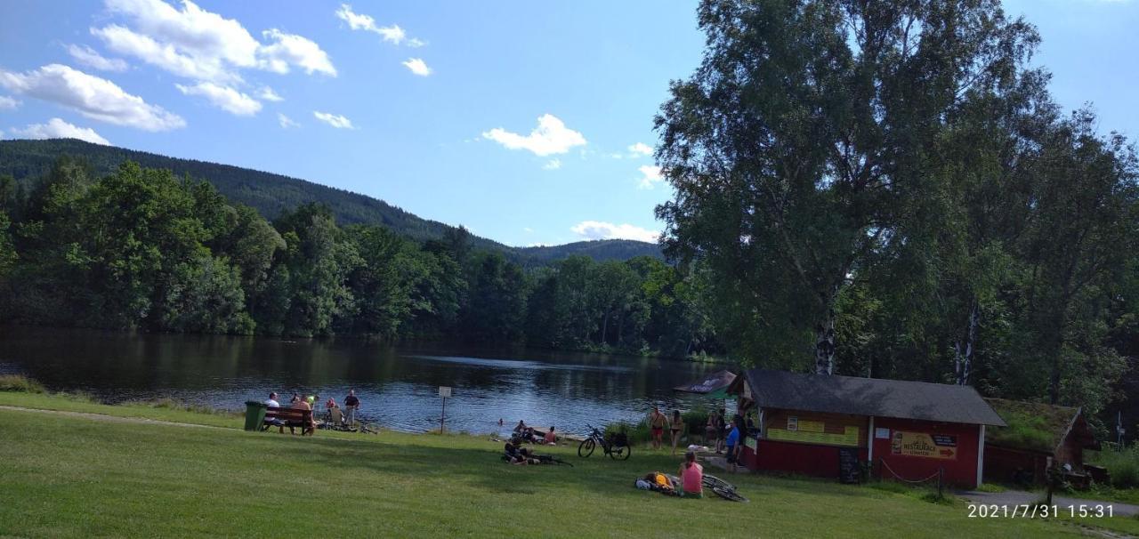Apartman Smrcek Nove Mesto pod Smrkem Buitenkant foto